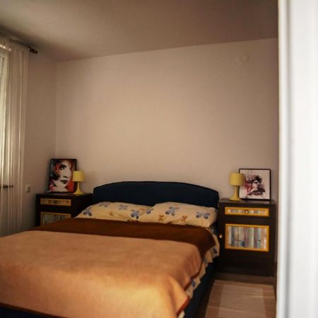 Apartament Urban Oaza Pula Zewnętrze zdjęcie